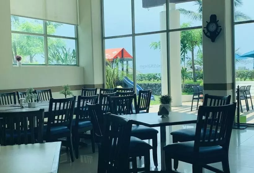 Playa Caracol Hotel & Spa