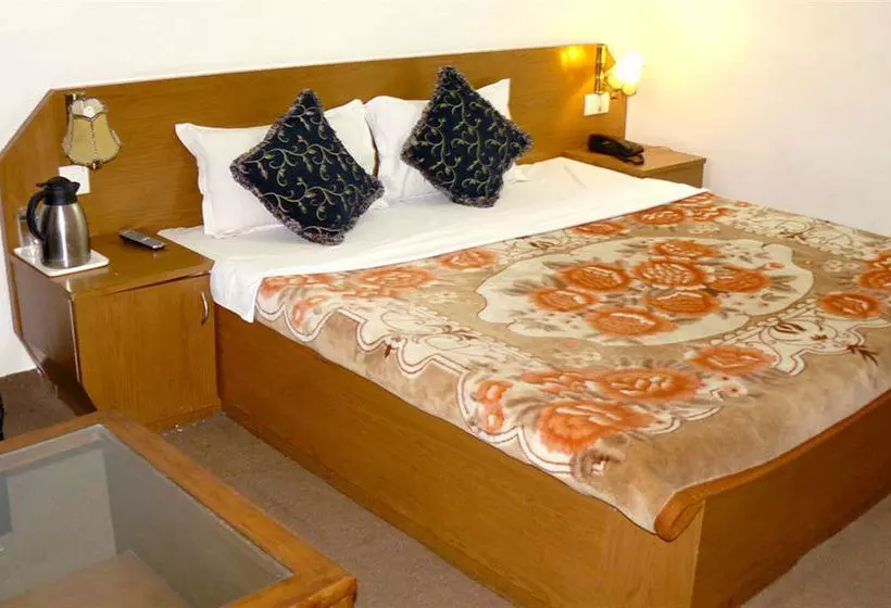 Отель Silver Rock