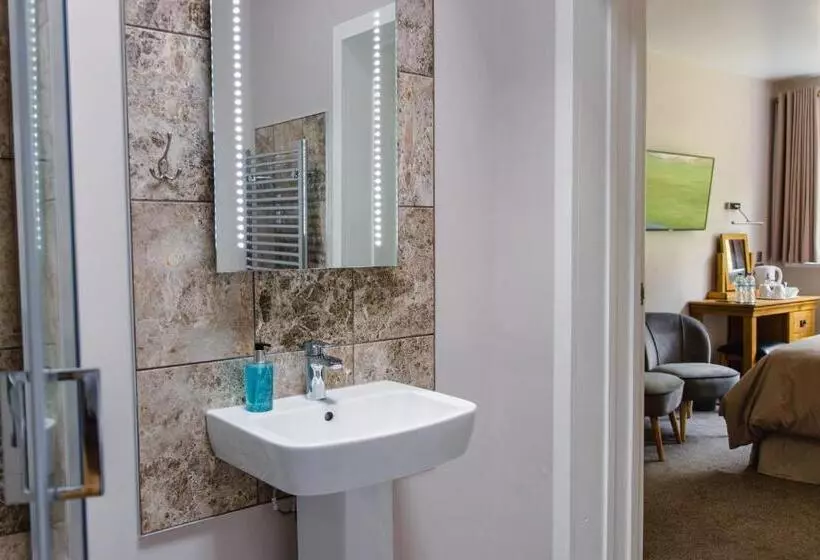 Hotel Silverlands Guest House