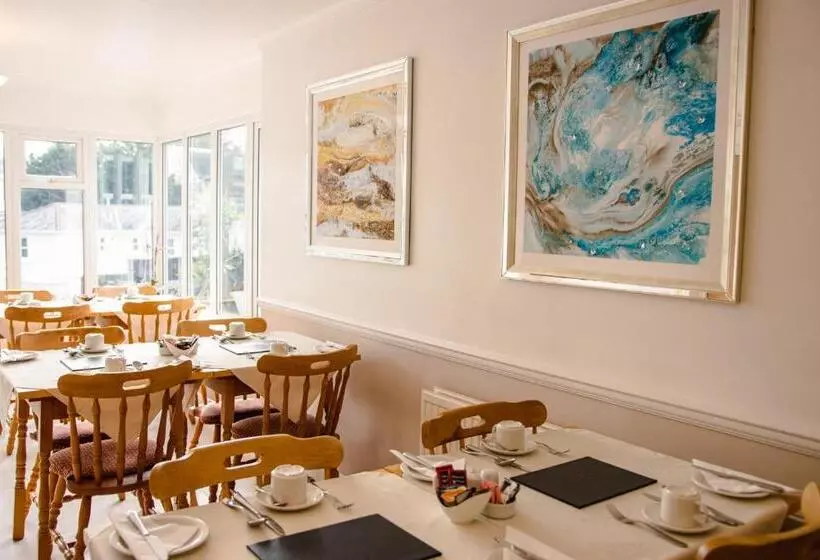 Hotel Silverlands Guest House