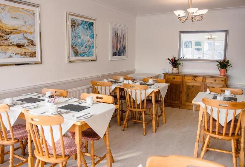 Hotel Silverlands Guest House