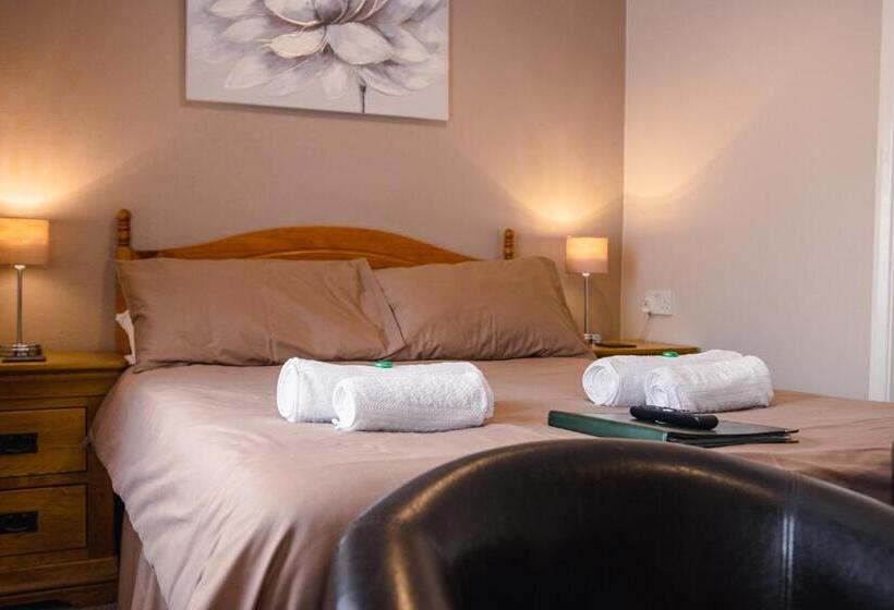 Hotel Silverlands Guest House