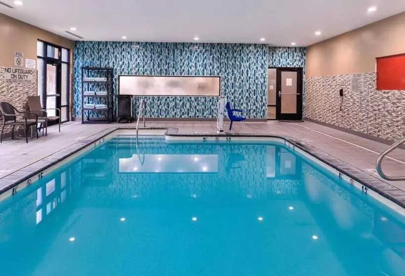 Отель Springhill Suites Temecula Valley Wine Country