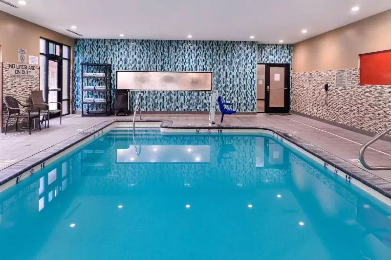 Отель Springhill Suites Temecula Valley Wine Country