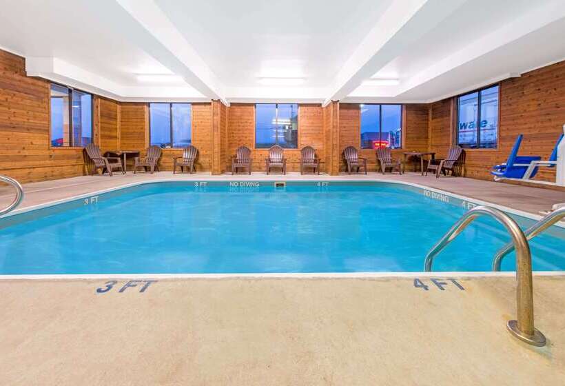 فندق Super 8 By Wyndham Shepherdsville   Louisville South I65