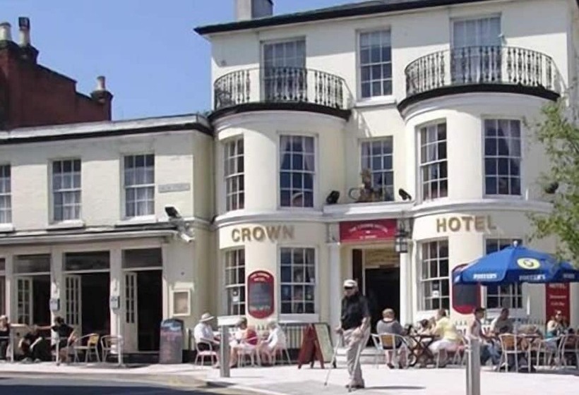 فندق The Crown