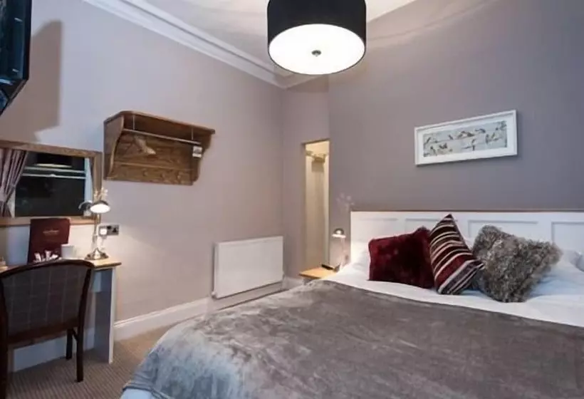 בית מלון כפרי Parkwood