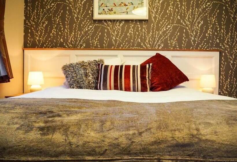 בית מלון כפרי Parkwood