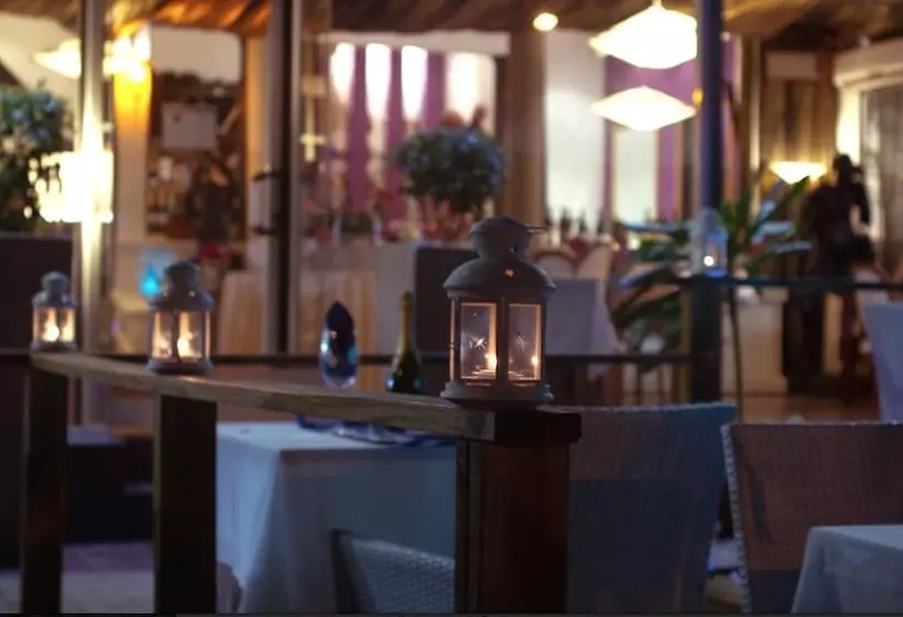 Отель Villa Das Mangas Garden