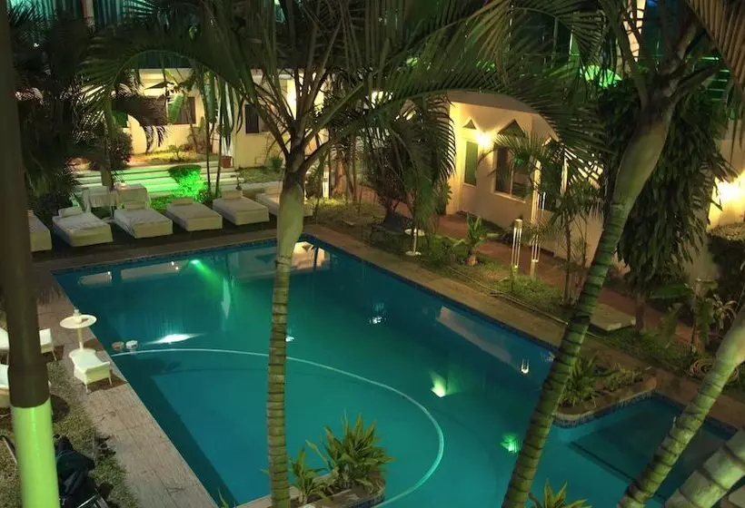 Отель Villa Das Mangas Garden