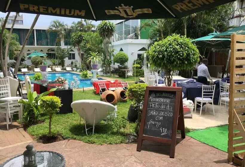 Отель Villa Das Mangas Garden