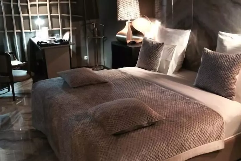 Отель Villa Das Mangas Garden