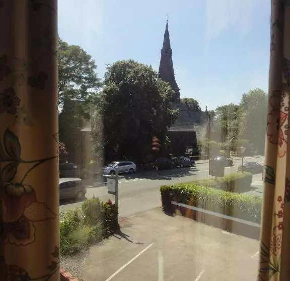 Bed and Breakfast Bowman Lodge