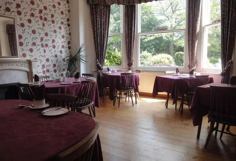 Bed and Breakfast Bowman Lodge