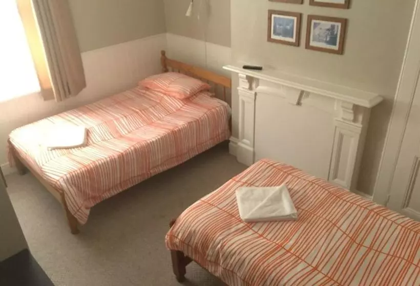 Bed and Breakfast Brunton House Guest House