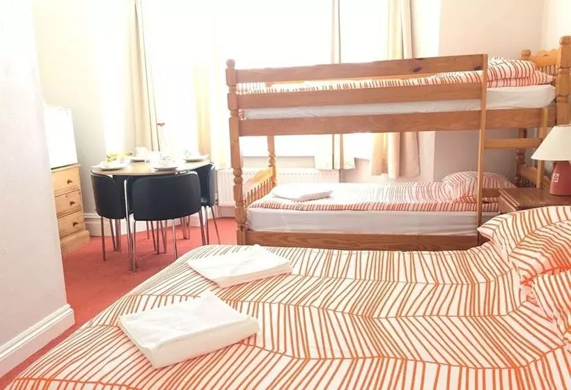 Bed and Breakfast Brunton House Guest House