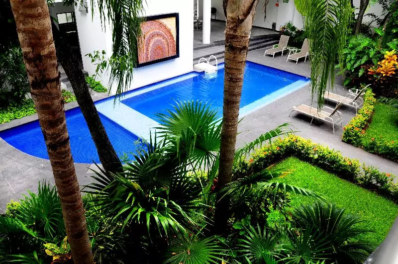 D Angelos Luxury Condos