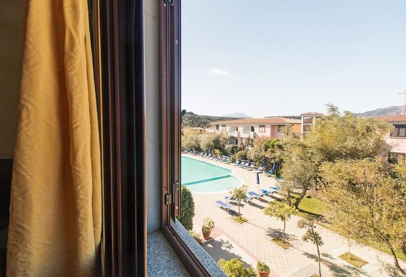 בית מלון כפרי Albergo Residenziale Gli Ontani