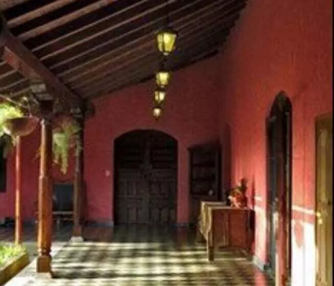 هتل Casa Del Consulado