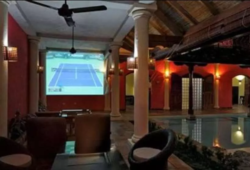 هتل Casa Del Consulado