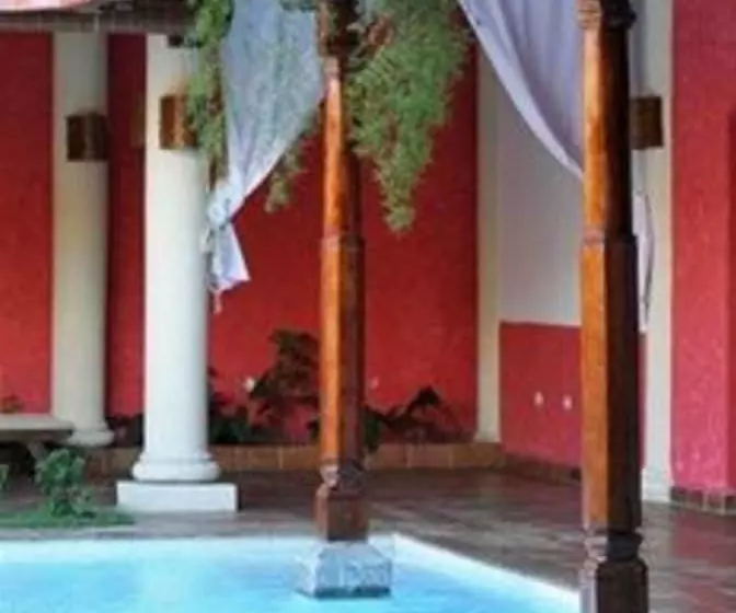هتل Casa Del Consulado
