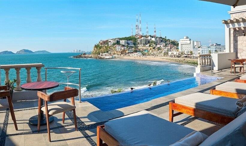 Otel Casa Lucila Mazatlán Curamoria Collection