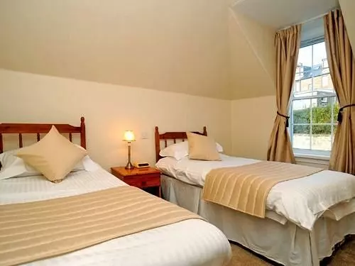 Отель Cherrybank Inn