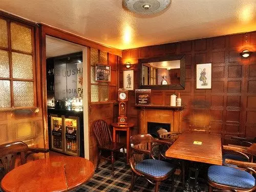 Отель Cherrybank Inn