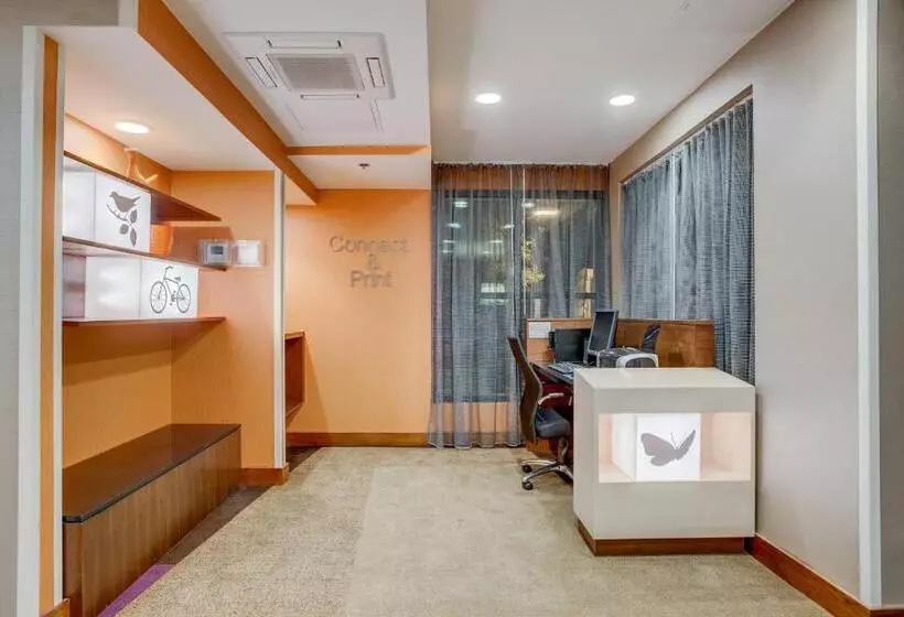 Отель Fairfield Inn By Marriott Burlington Williston