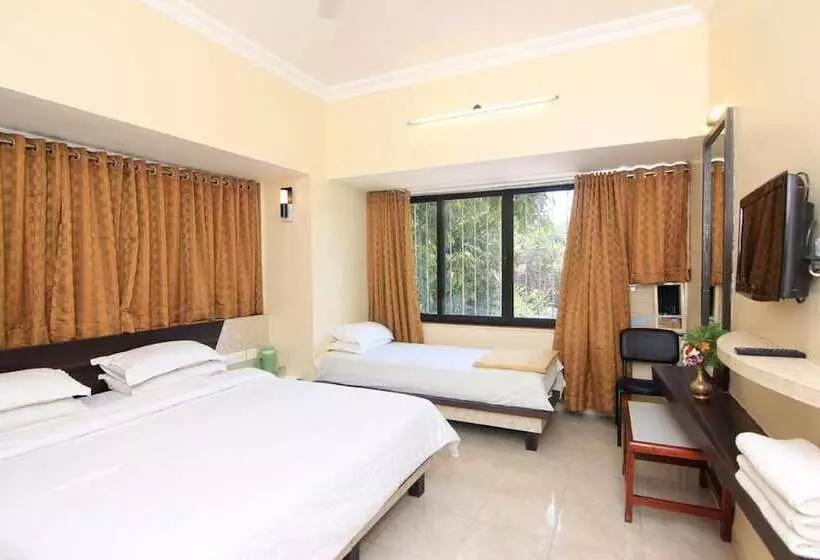 호텔 Hari International