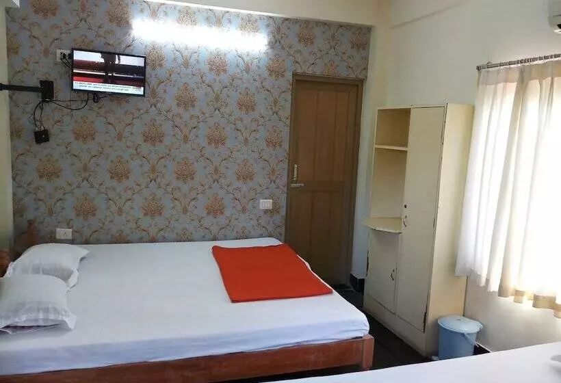 호텔 Hari International