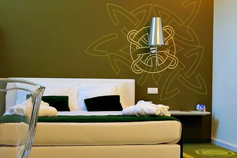 ホテル Hd | Duecitania Design