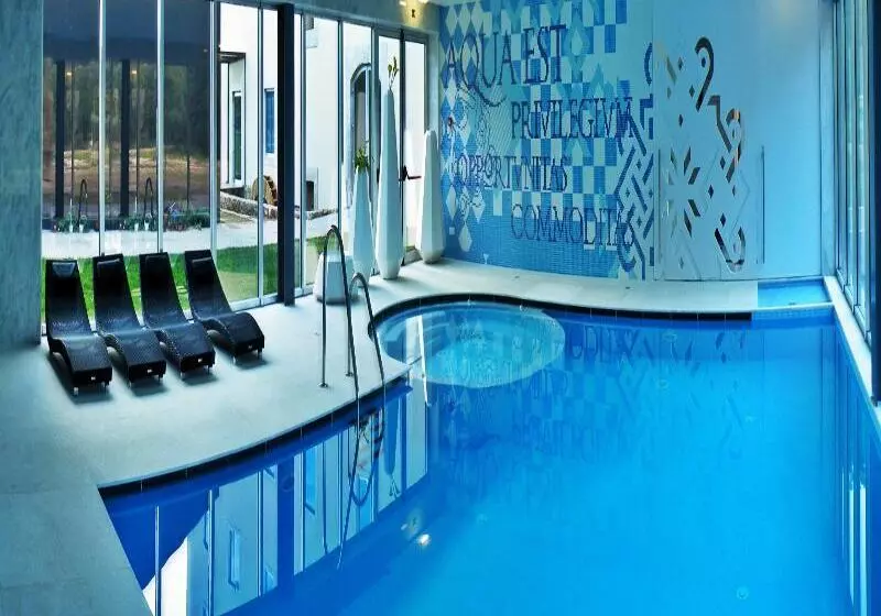 ホテル Hd | Duecitania Design