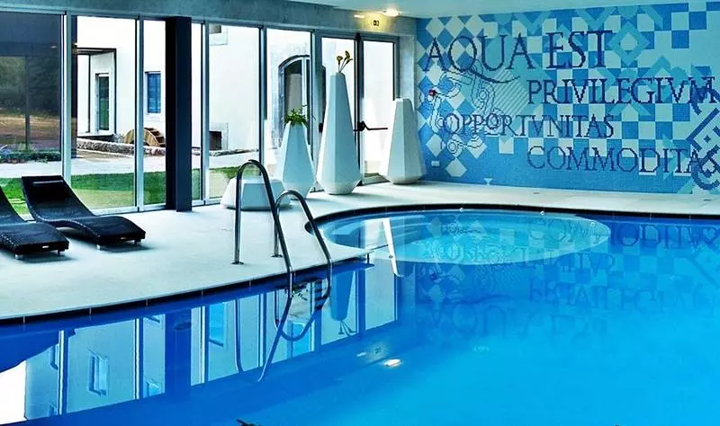 ホテル Hd | Duecitania Design