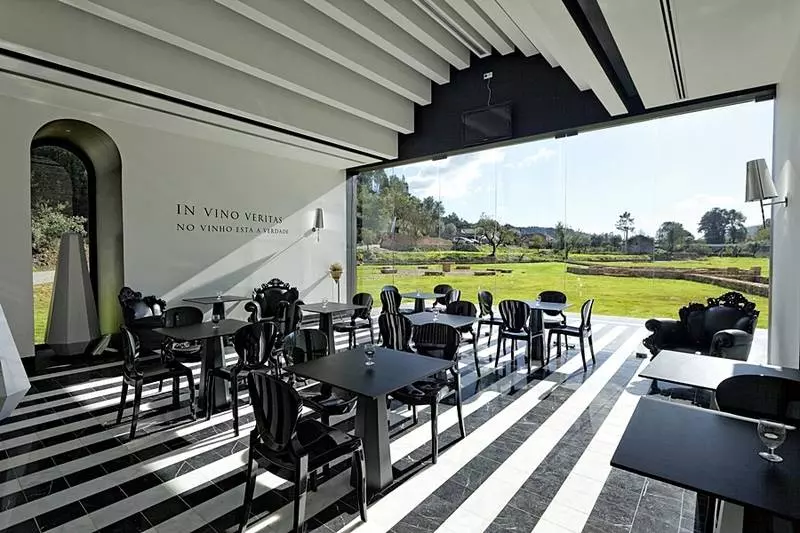 ホテル Hd | Duecitania Design