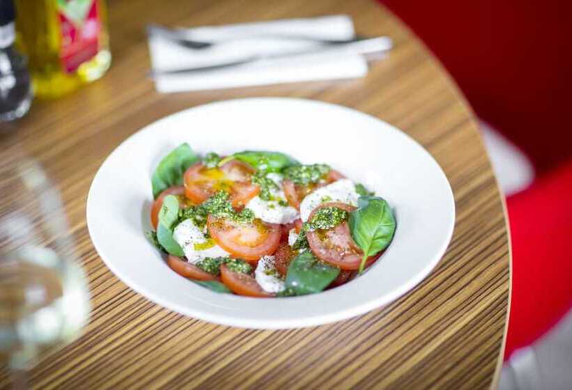 בית מלון כפרי Holiday Inn Express Utrecht   Papendorp, An Ihg