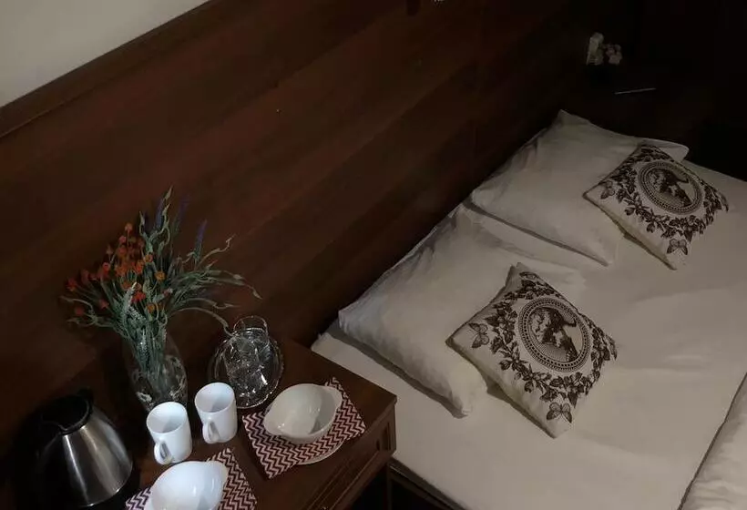 Hotelli Apartments On Maly Karetny