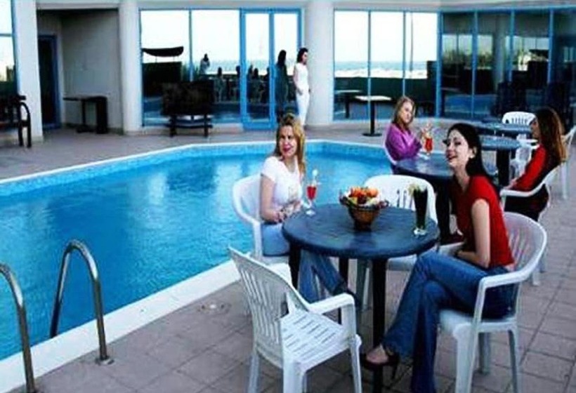 هتل Phoenicia Tower