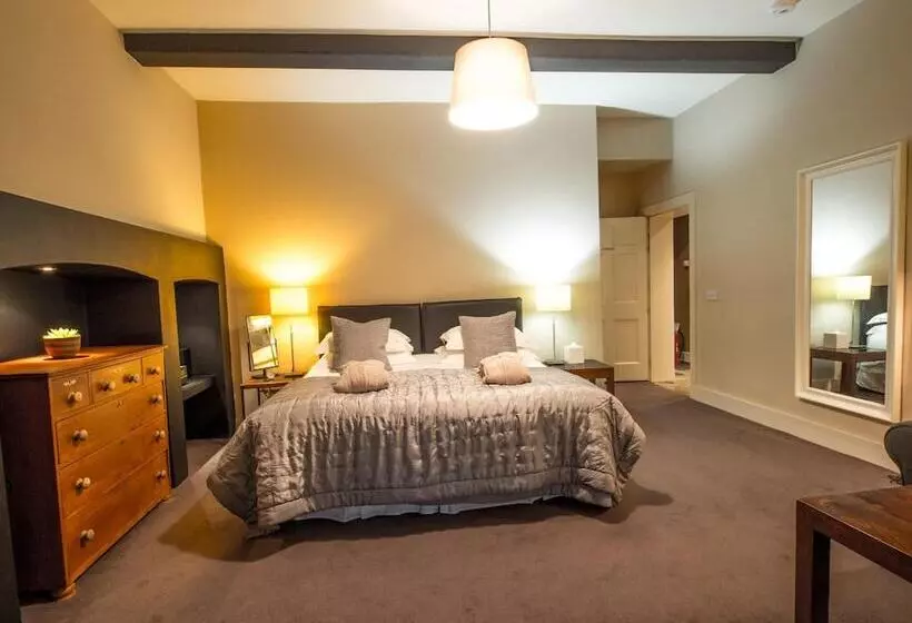 酒店 Six Brunton Place Guest House