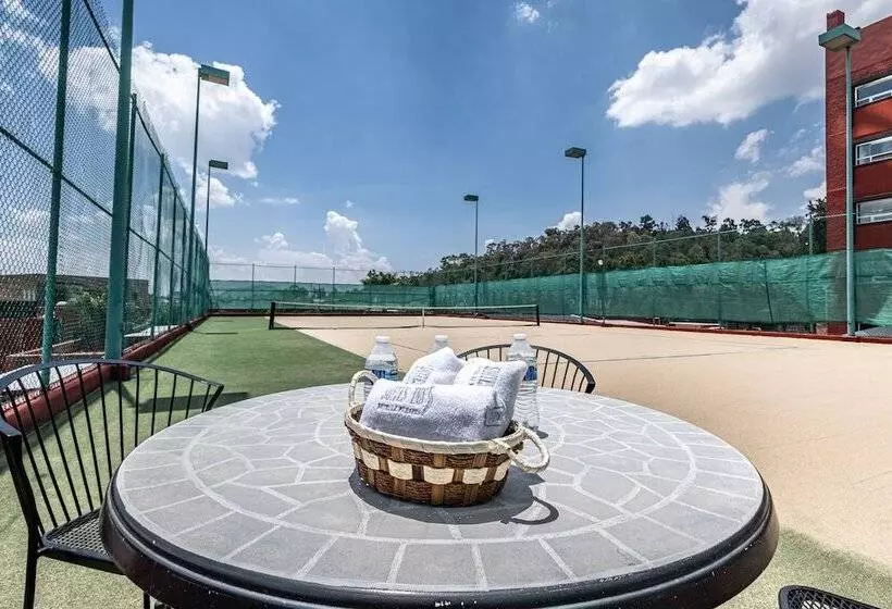 Hotel Suites Inn La Muralla Metepec