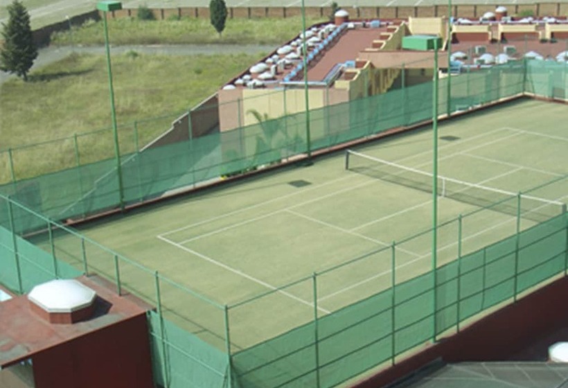 فندق Suites Inn La Muralla Metepec