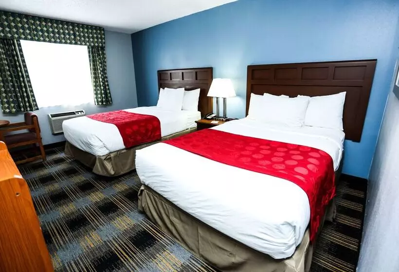 Отель Super 8 By Wyndham Villa Rica