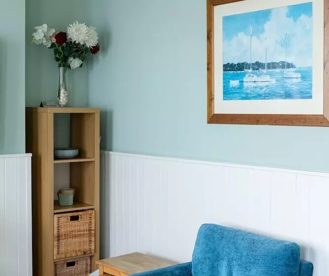 هتل The Clarendon