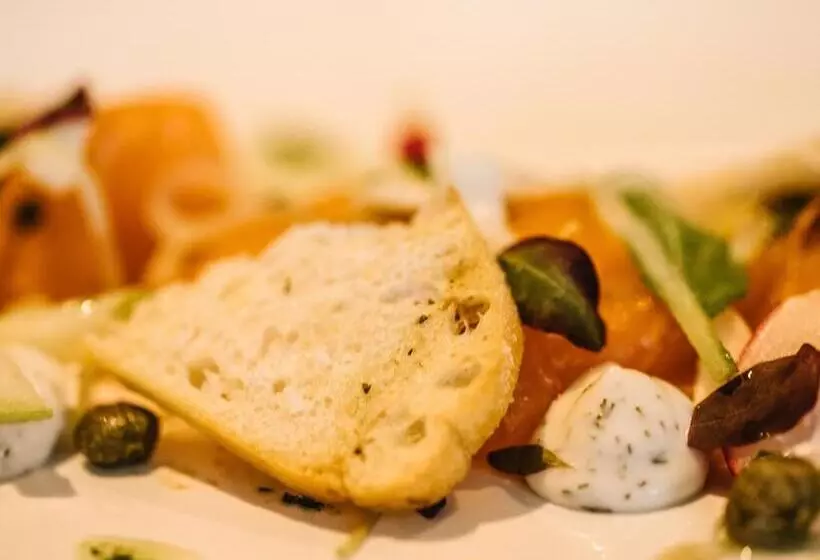 ホテル The Ragged Cot