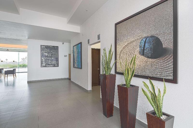 酒店 Wyndham Garden Silao Bajio Airport