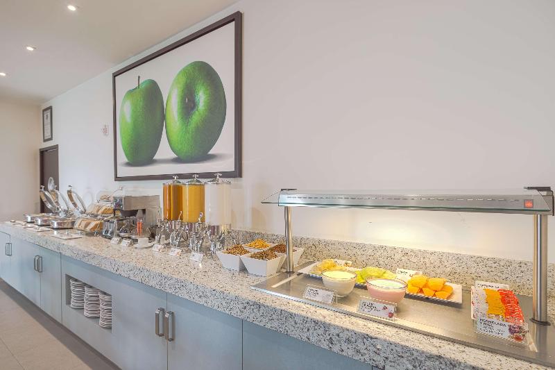 酒店 Wyndham Garden Silao Bajio Airport