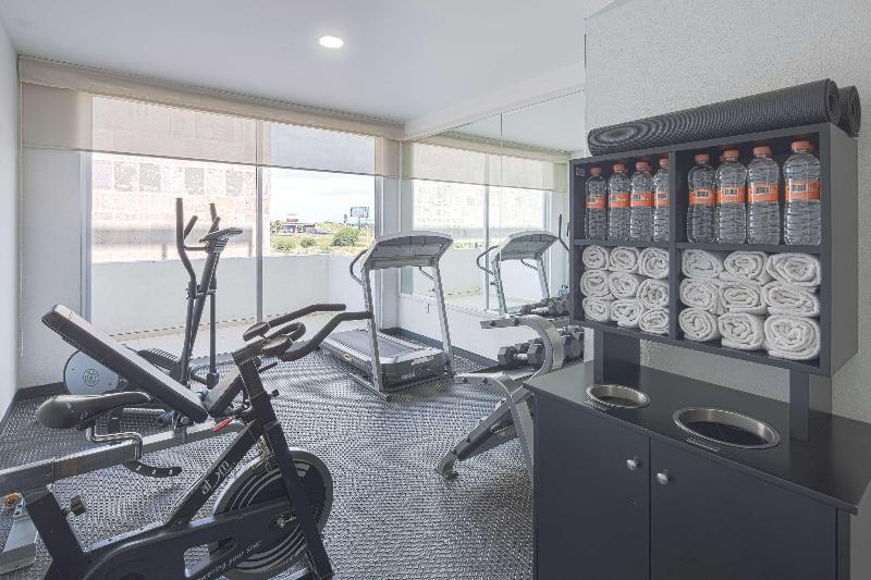 酒店 Wyndham Garden Silao Bajio Airport