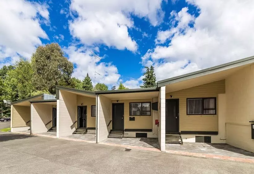 Judges Pool Motel Turangi