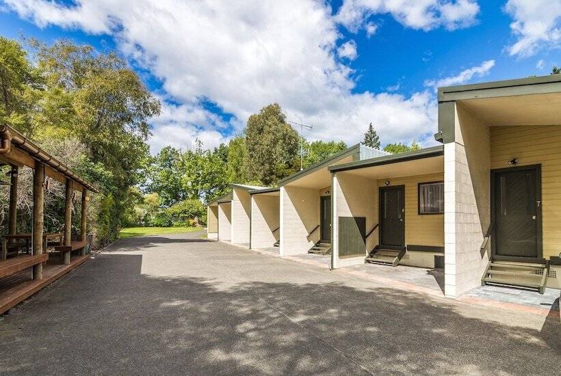 Judges Pool Motel Turangi