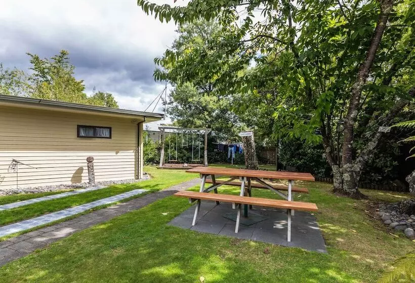 Judges Pool Motel Turangi